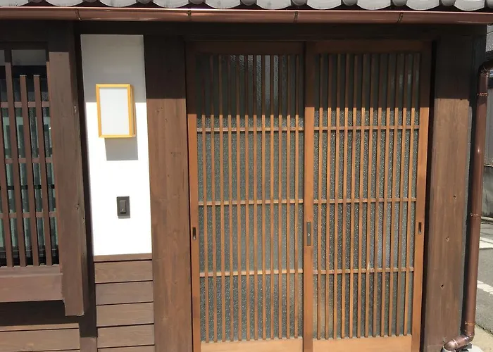 Machiya Kamo River 7